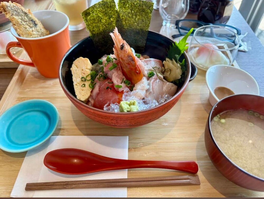 【木更津】海鮮丼ランチ&Seafood Dinner7(鳥居崎海浜公園内)No.1海鮮丼