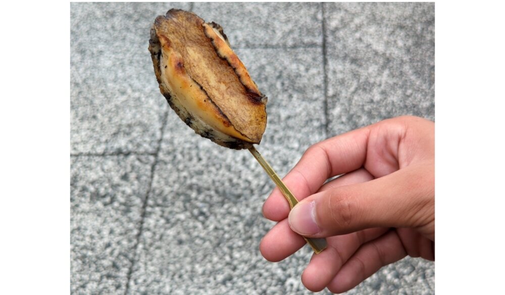 勝浦朝市　あわび串　食べ歩き